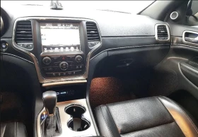 Jeep Grand cherokee LIMITED* 3.6* V6* 8ZF* ПОДГРЕВ* КАМЕРА* КЕЙЛЕС, снимка 6