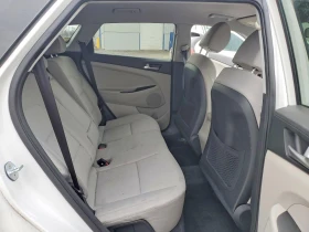 Hyundai Tucson 2.0l Se, снимка 11