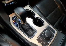 Jeep Grand cherokee LIMITED* 3.6* V6* 8ZF* ПОДГРЕВ* КАМЕРА* КЕЙЛЕС - 13806 € / 27002.19 лв. - 22322895 7