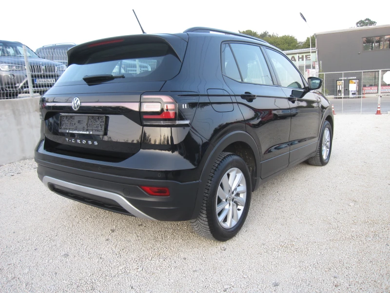 VW T-Roc 1, 6-TDI, снимка 4 - Автомобили и джипове - 48096979