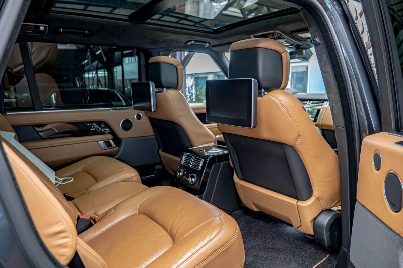 Land Rover Range rover Autobiography/ LWB /DAB+ /Meridian/RSE/V8/, снимка 9 - Автомобили и джипове - 50251416