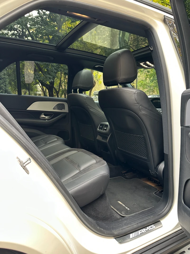 Mercedes-Benz GLE 53 4MATIC AMG * TOP * NIGHT PACK * ЛИЗИНГ, снимка 7 - Автомобили и джипове - 52215871