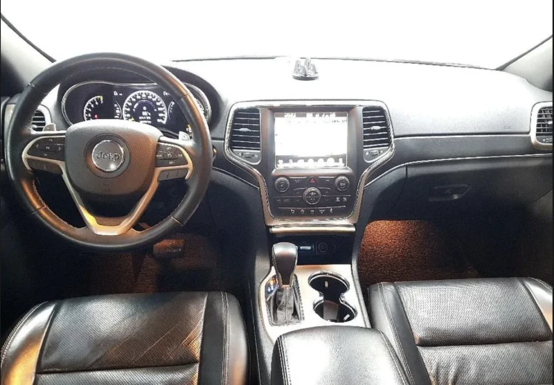 Jeep Grand cherokee LIMITED* 3.6* V6* 8ZF* ПОДГРЕВ* КАМЕРА* КЕЙЛЕС, снимка 5 - Автомобили и джипове - 53485704