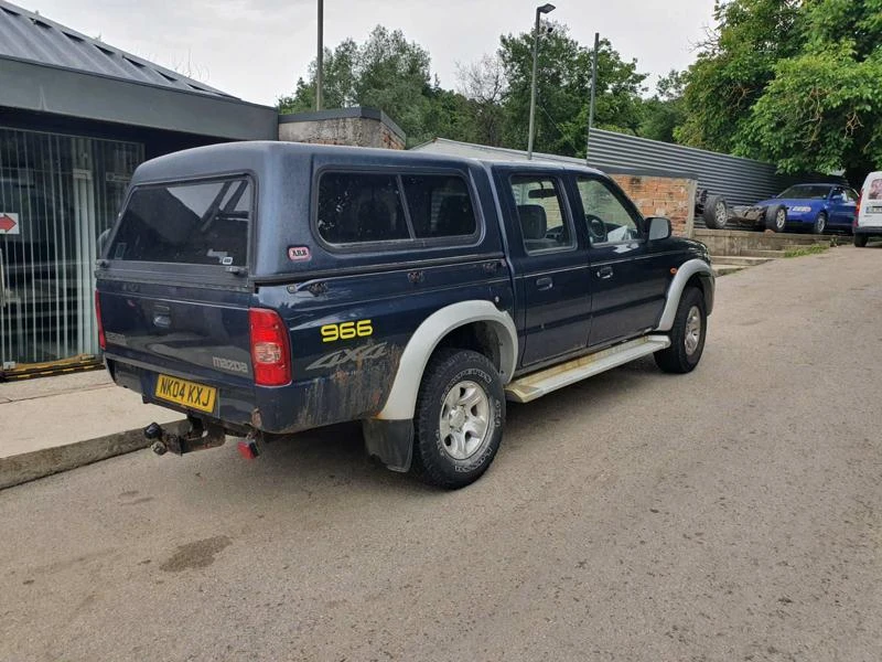 Mazda B2500 2.5TDI/4X4/, снимка 2 - Автомобили и джипове - 46834533