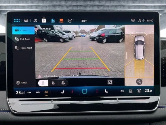 VW Tiguan 2.0 TDI 4Motion = R-Line = Гаранция, снимка 9 - Автомобили и джипове - 52836700