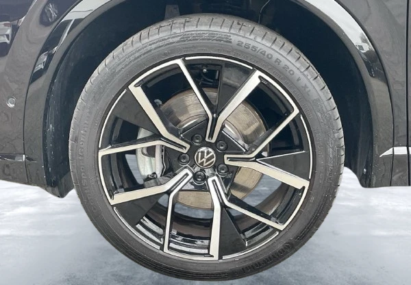 VW Tiguan 2.0 TDI 4Motion = R-Line = Гаранция, снимка 5 - Автомобили и джипове - 52836700