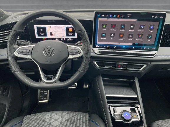 VW Tiguan 2.0 TDI 4Motion = R-Line = Гаранция, снимка 7 - Автомобили и джипове - 52836700