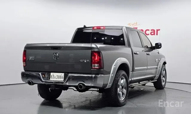 Dodge Ram 5.7, снимка 5 - Автомобили и джипове - 55770470