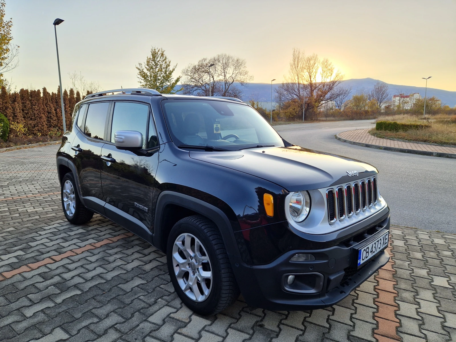 Jeep Renegade 1.6Multijet ЕURO 6B 110хил.км. - изображение 5