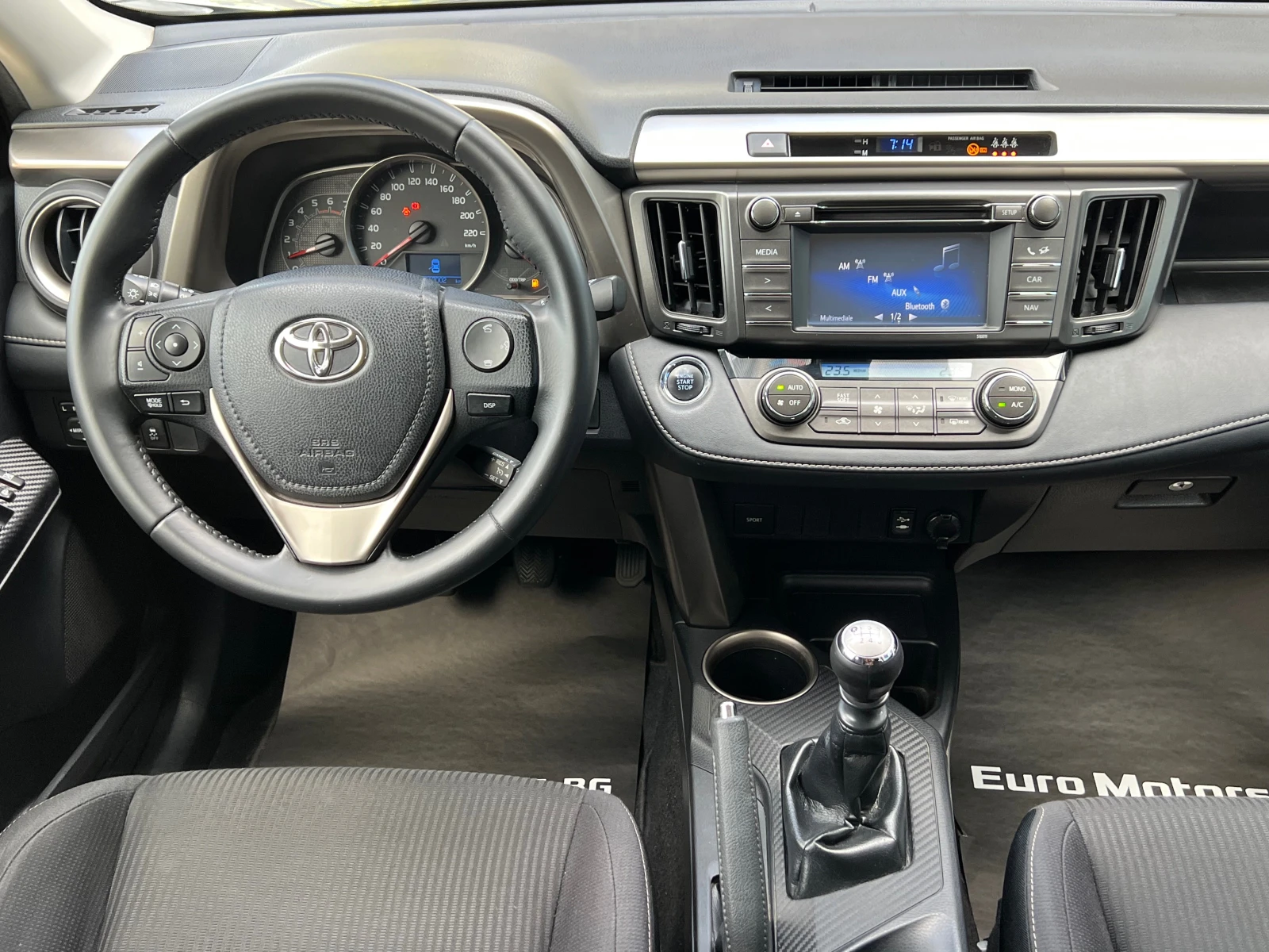 Toyota Rav4 D-4D, 4X4, FULL SERVICE TOYOTA-KATO HOB!!! - изображение 9