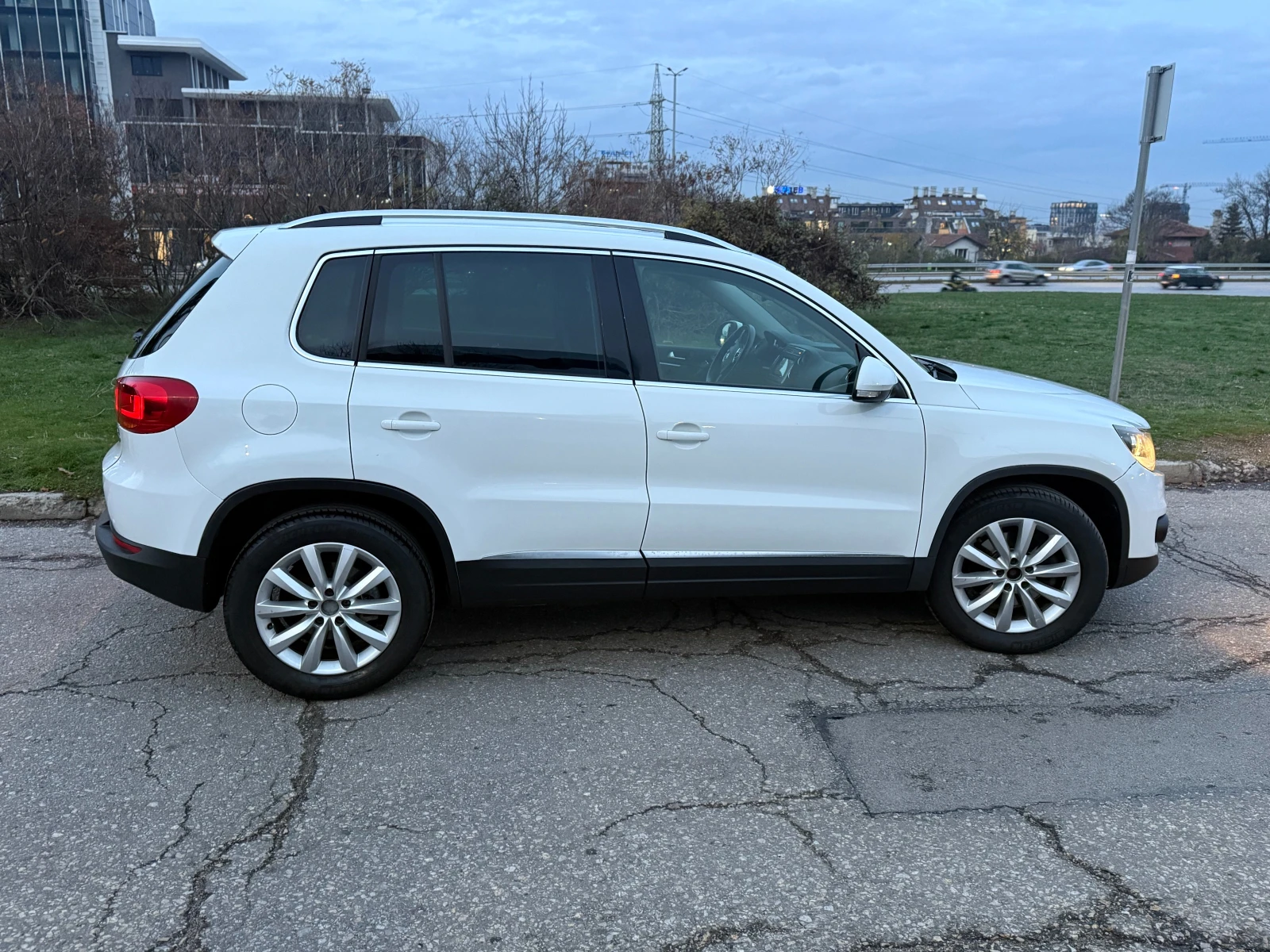 VW Tiguan 1, 4 TSI - изображение 6