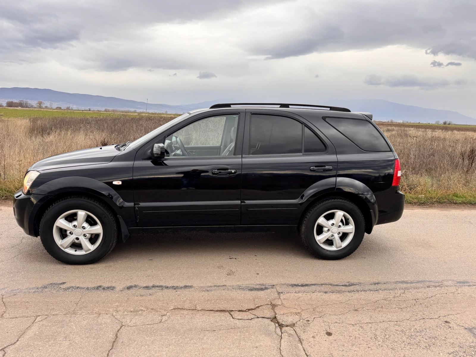 Kia Sorento 2.5CRDI Fecelift Automatic 4x4 от Kia motors - изображение 4