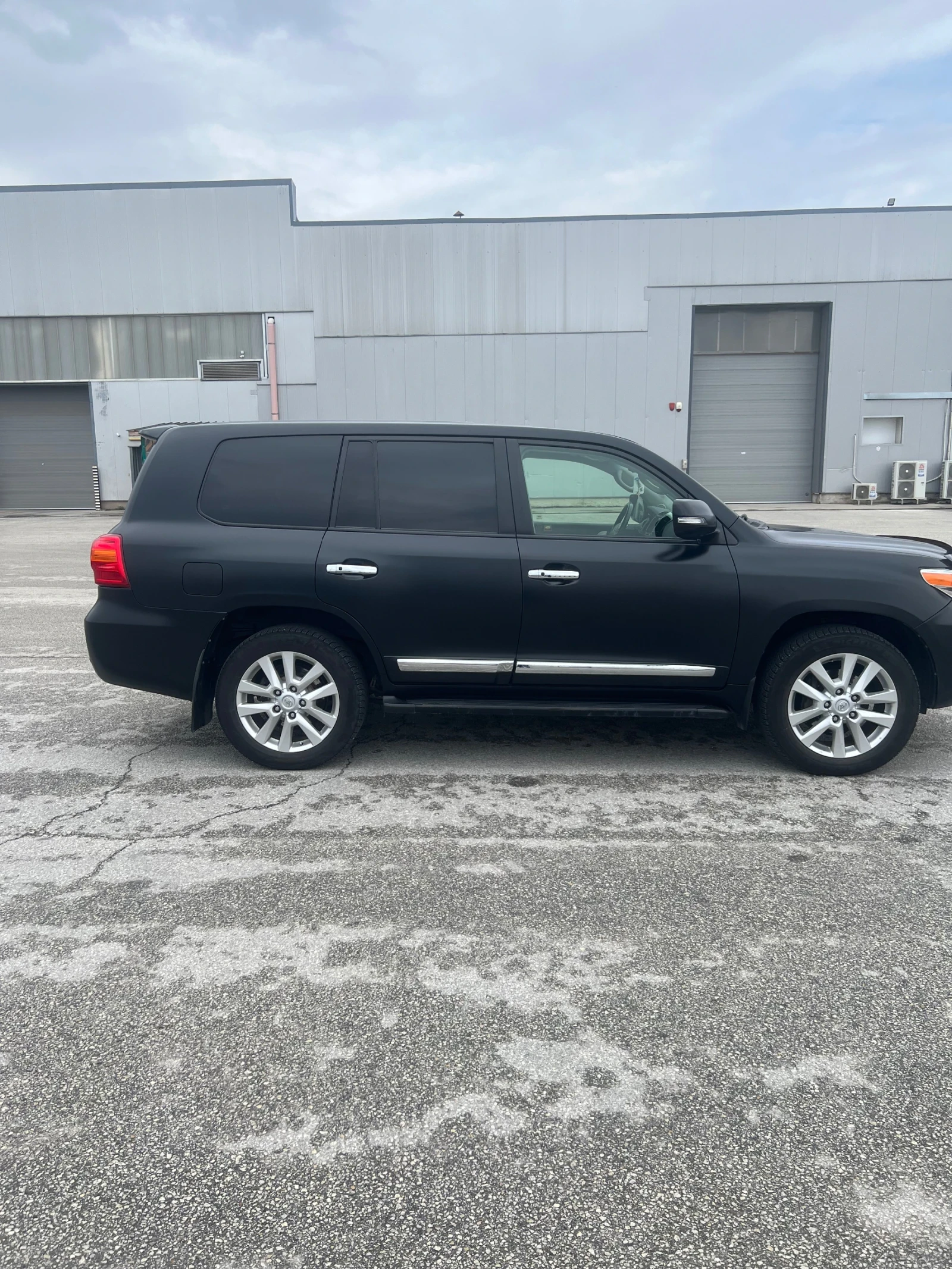 Toyota Land cruiser Toyota Land Cruiser 200 4.5D V8 272 к.с, снимка 3 - Автомобили и джипове - 53963071