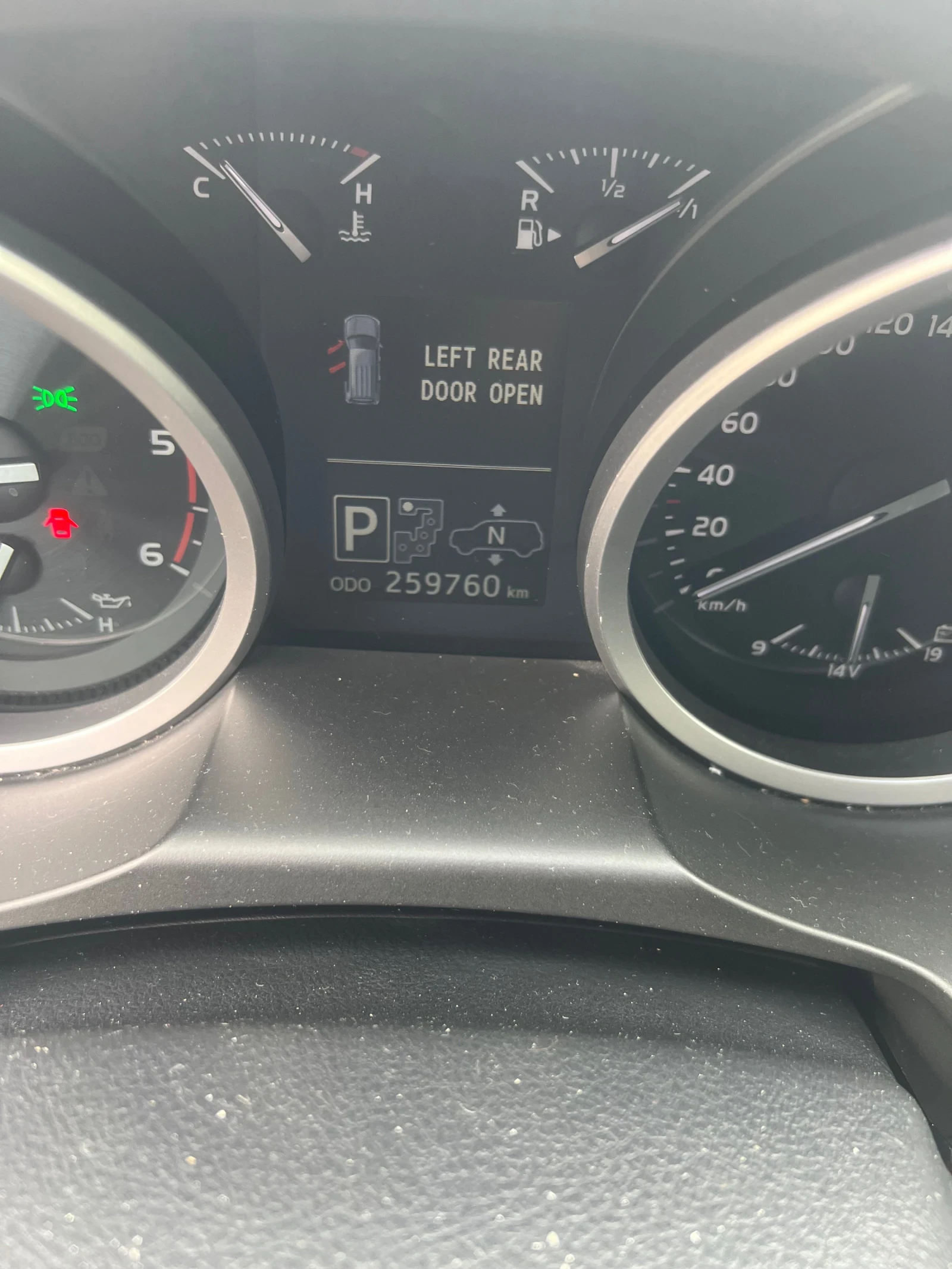 Toyota Land cruiser Toyota Land Cruiser 200 4.5D V8 272 к.с, снимка 13 - Автомобили и джипове - 53963071