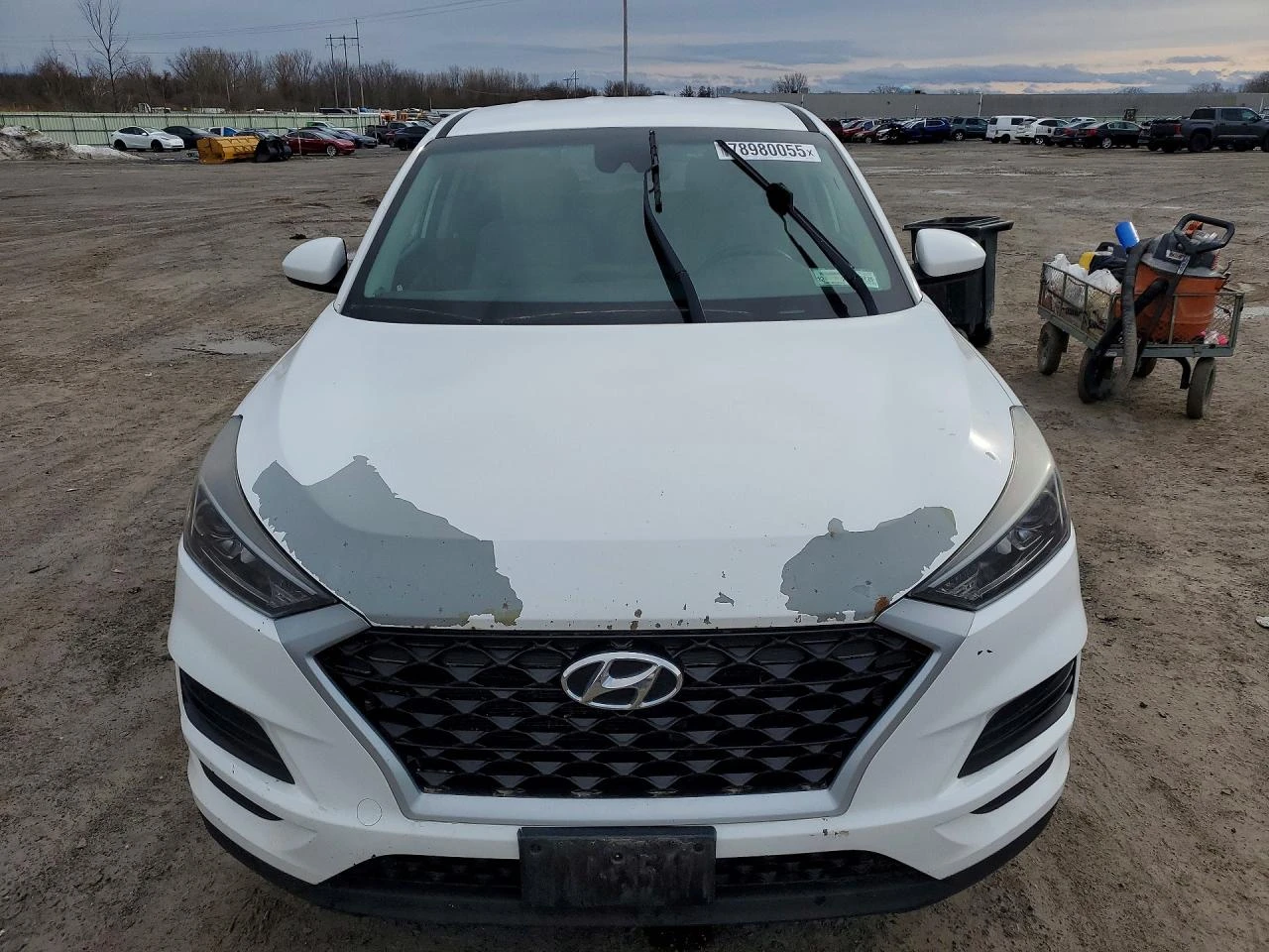 Hyundai Tucson 2.0l Se, снимка 5 - Автомобили и джипове - 54008129