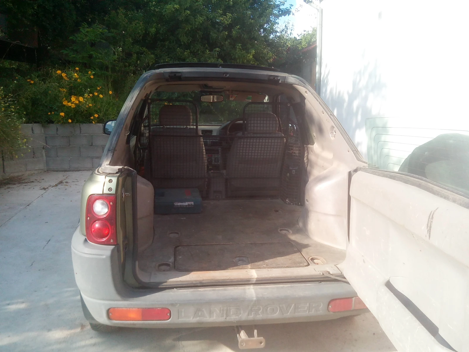 Land Rover Freelander, снимка 4 - Автомобили и джипове - 54379275