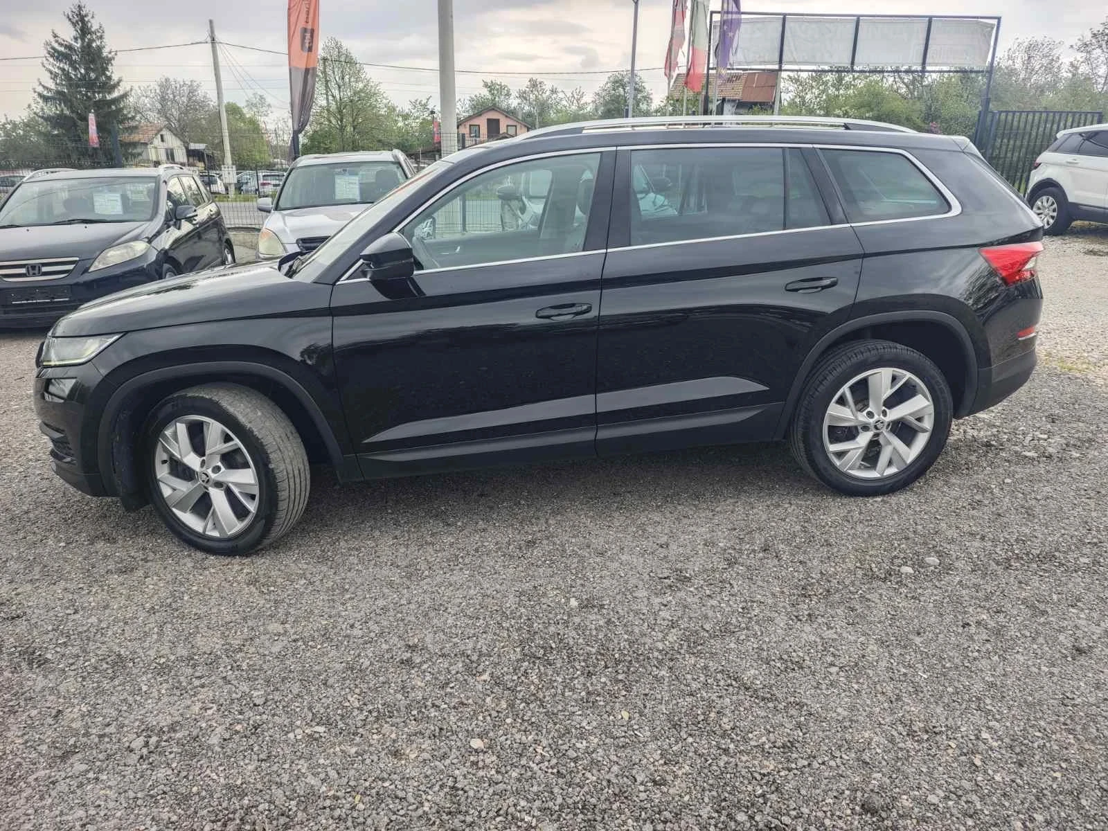 Skoda Kodiaq 190/4Х4/7М, снимка 3 - Автомобили и джипове - 54563532