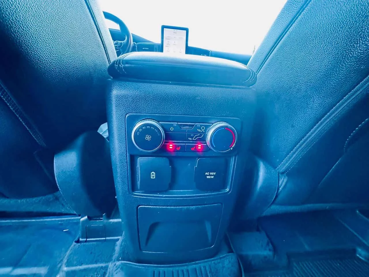 Ford Explorer * ST * ДИСТРОНИК * 360 * 7 МЕСТЕН * PANO, снимка 9 - Автомобили и джипове - 54623802