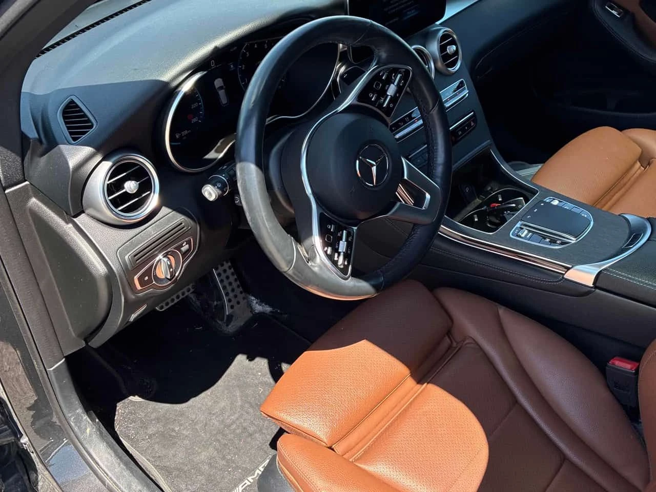 Mercedes-Benz GLC 300  CARFAX, снимка 5 - Автомобили и джипове - 54775287