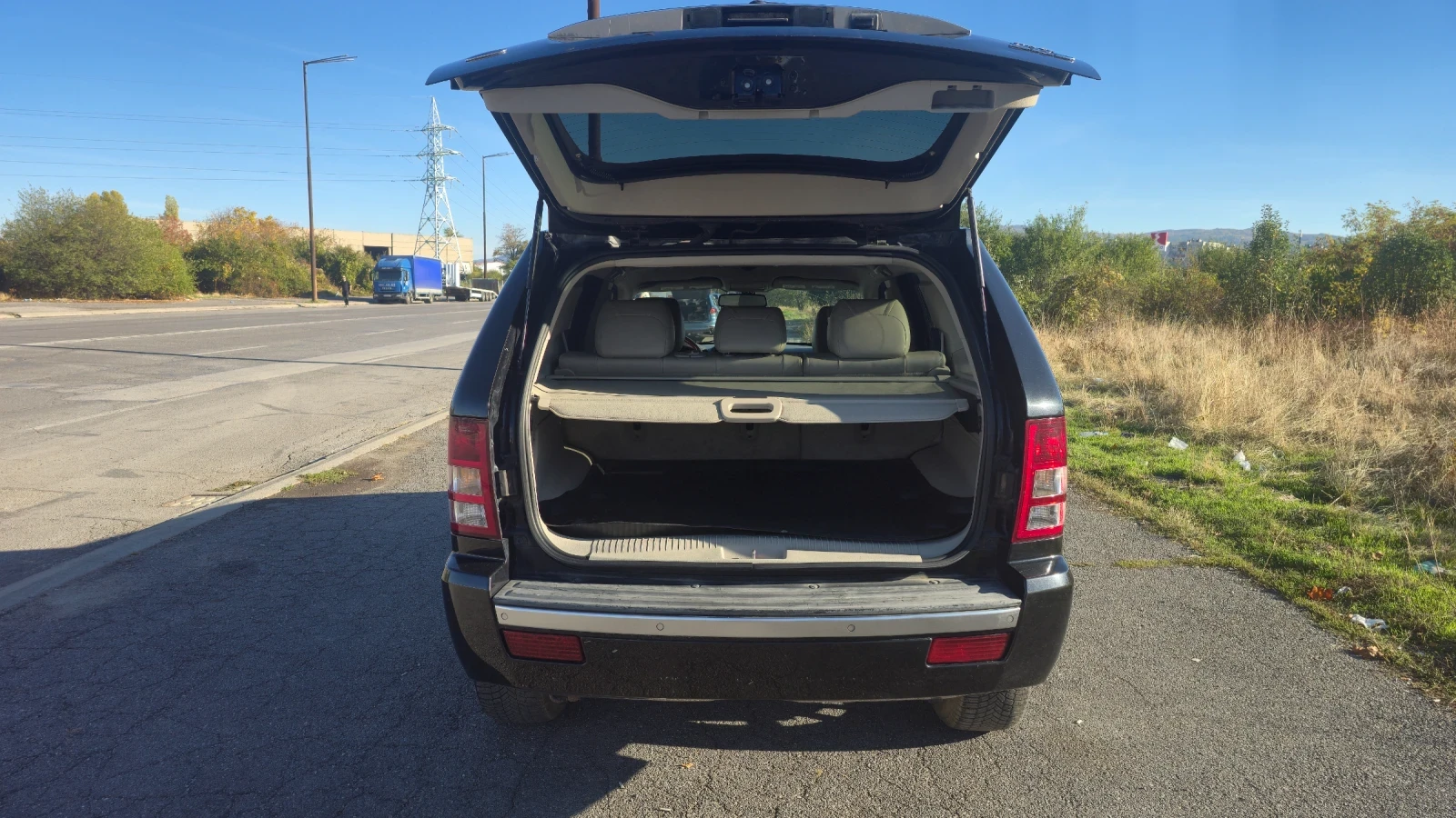 Jeep Grand cherokee 3.0CRD Overland , снимка 6 - Автомобили и джипове - 56725413