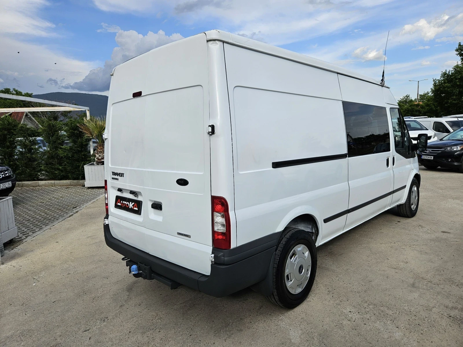 Ford Transit 2.2TDCI-140КС= 9МЕСТА= ТОВАРОПЪТНИЧЕСКИ= КЛИМАТИК= - изображение 3