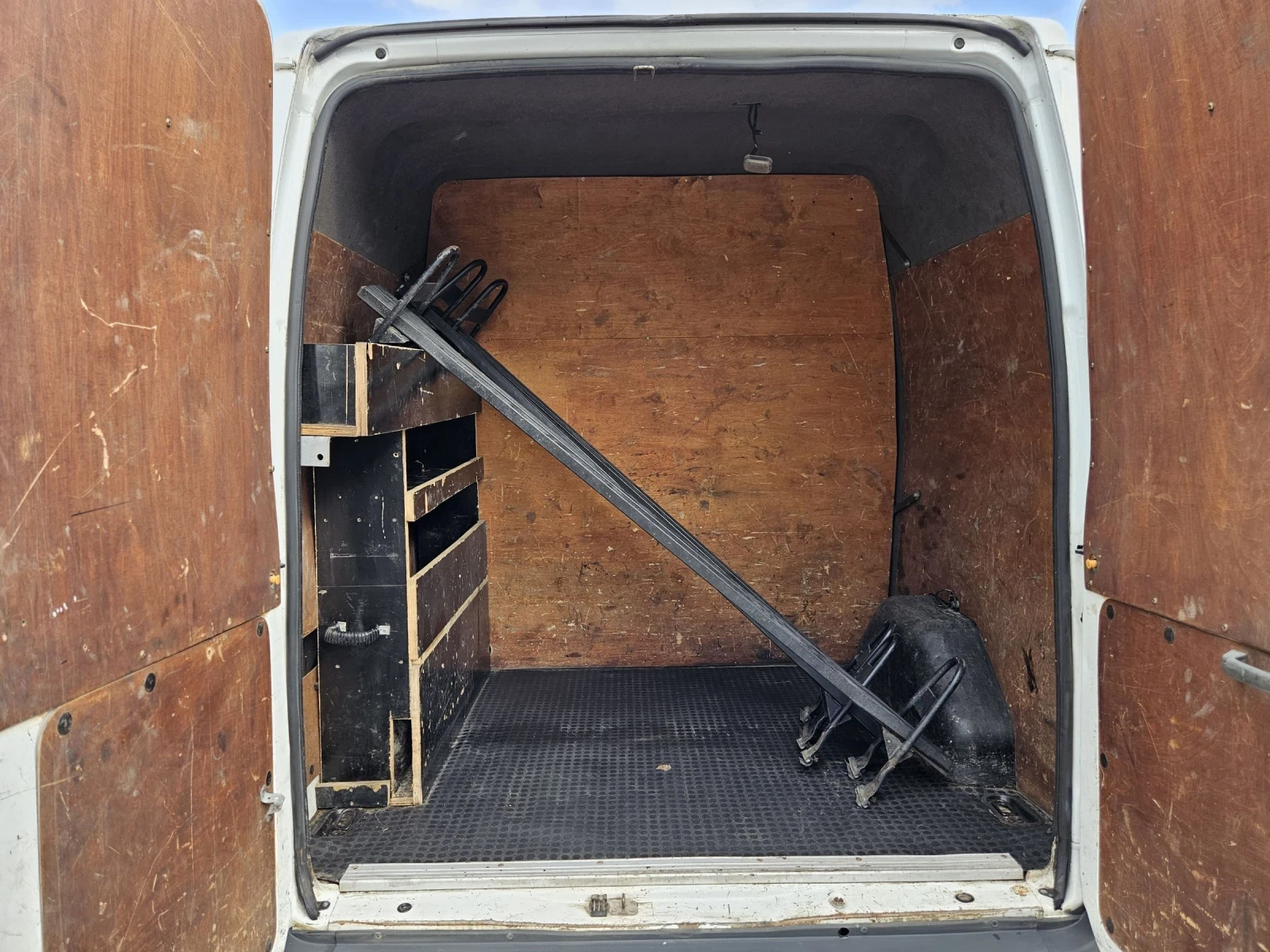 Ford Transit 2.2TDCI-140КС= 9МЕСТА= ТОВАРОПЪТНИЧЕСКИ= КЛИМАТИК= - изображение 9