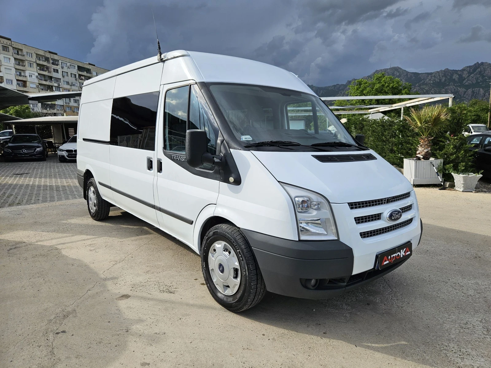 Ford Transit 2.2TDCI-140КС= 9МЕСТА= ТОВАРОПЪТНИЧЕСКИ= КЛИМАТИК= - изображение 2