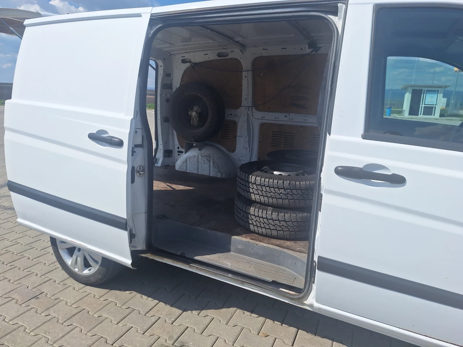Mercedes-Benz Vito, снимка 9 - Бусове и автобуси - 54100772