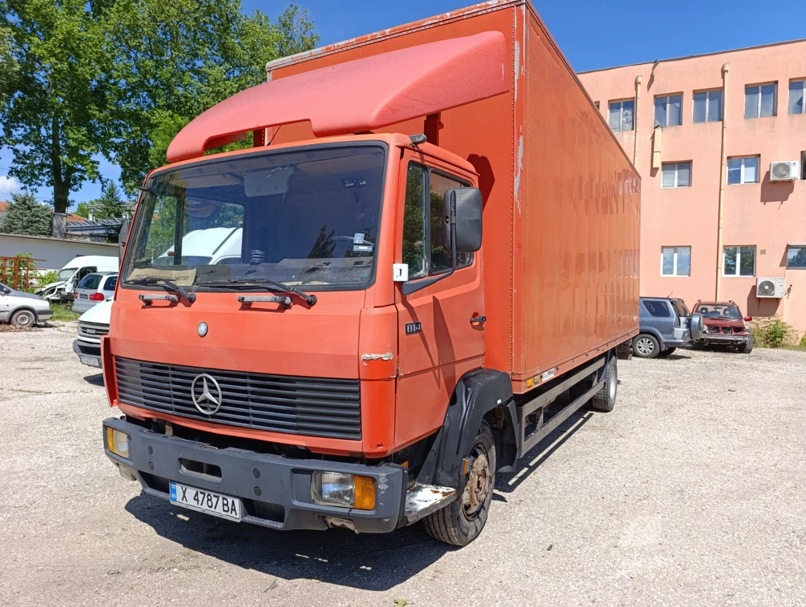 Mercedes-Benz 814