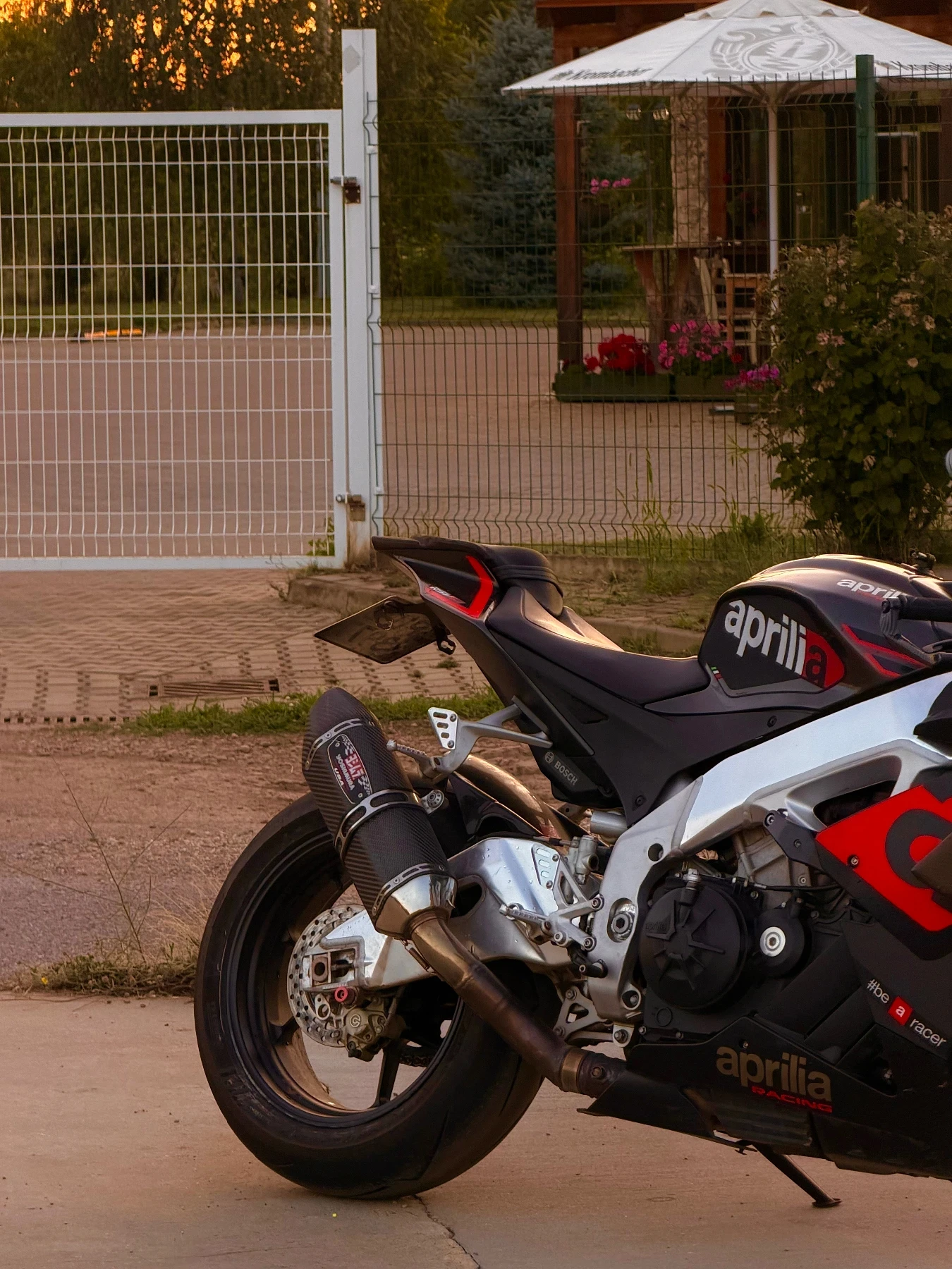 Aprilia RSV4, снимка 4 - Мотоциклети и мототехника - 55385874