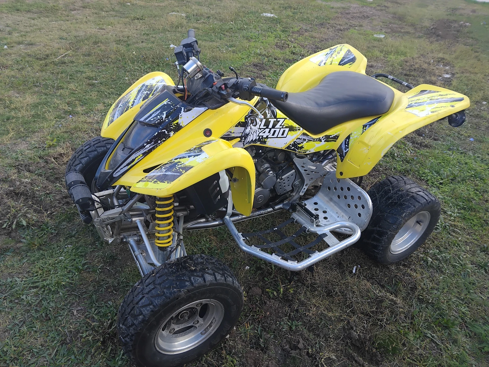 Suzuki QuadSport