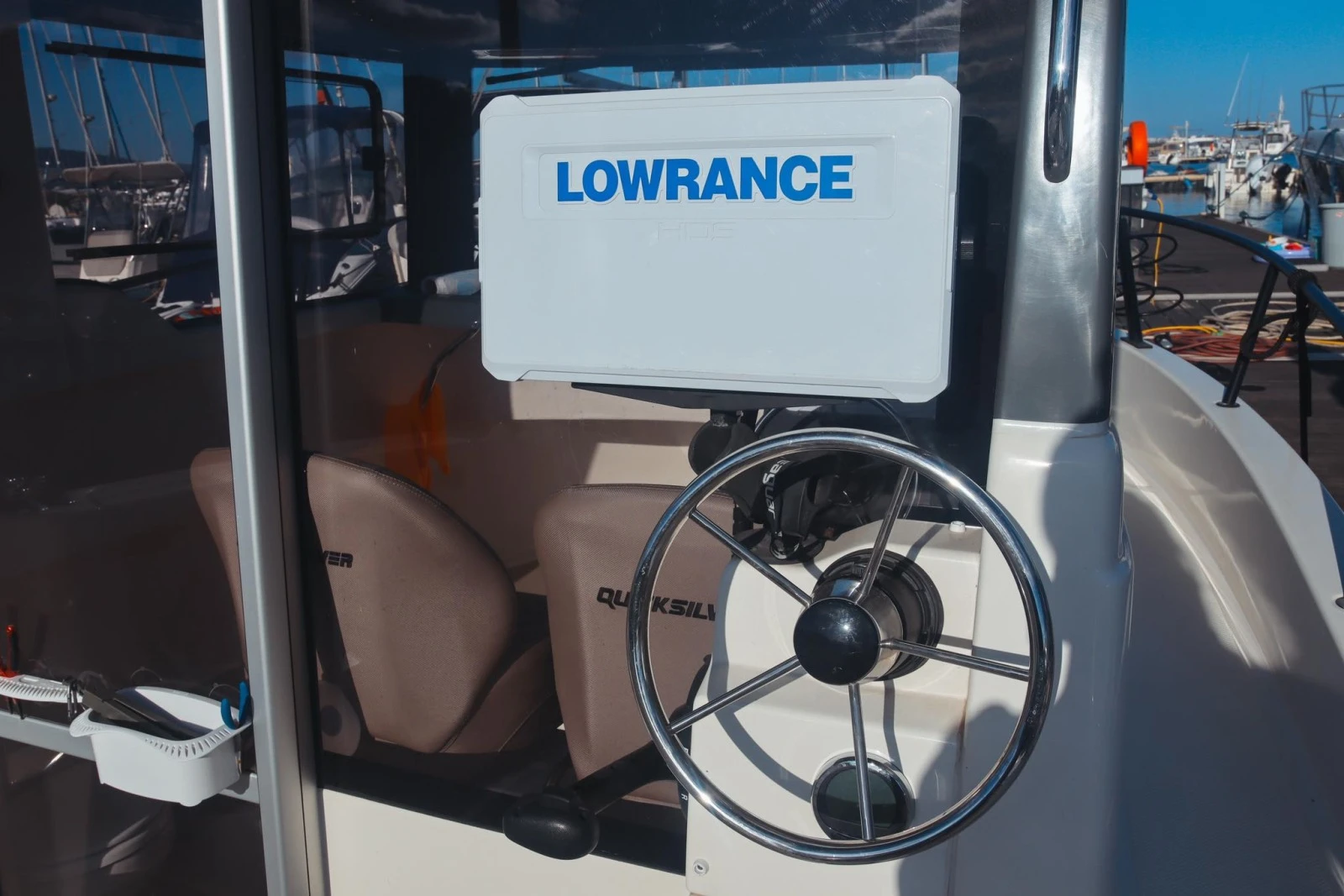  Quicksilver 605 Pilothouse  | Mobile.bg   17