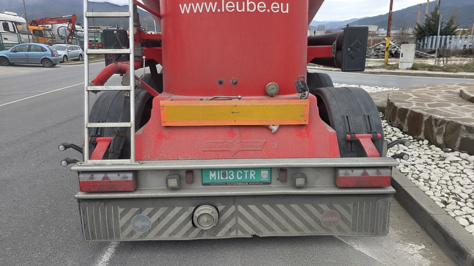 Полуремарке Spitzer 37 куб см, снимка 11 - Ремаркета - 53898003