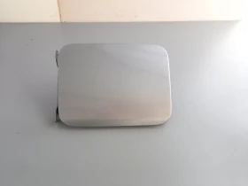 Капачка резервоар външна Субару Легаси (сива)