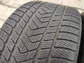 Гуми Зимни 285/40R22, снимка 1