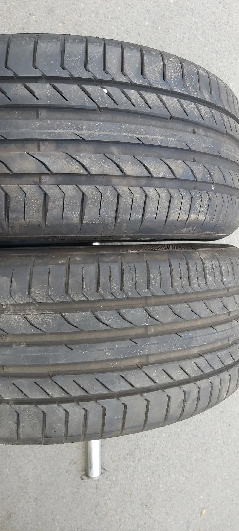 Гуми Летни 225/45R18, снимка 1 - Гуми и джанти - 29858716