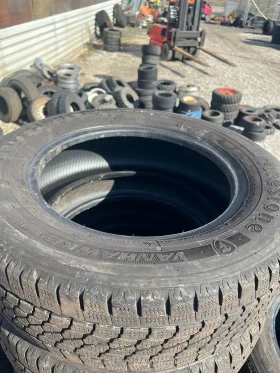 Гуми Всесезонни 215/65R16, снимка 1 - Гуми и джанти - 44210351