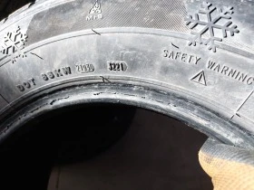 Гуми Зимни 215/65R15, снимка 5 - Гуми и джанти - 44397100