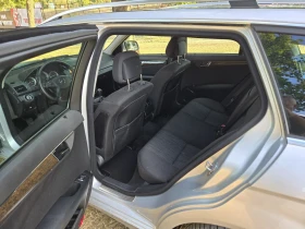 Mercedes-Benz C 220, снимка 9