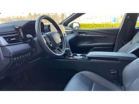 Toyota Camry 2.5H Luxury, снимка 9
