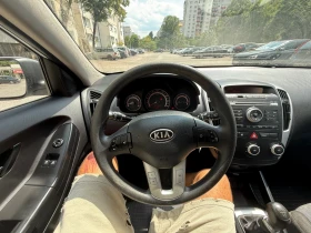 Kia Ceed 1.4i 126хил!!!НОВВНОСАвстрияРегистрирана Обслужена, снимка 12