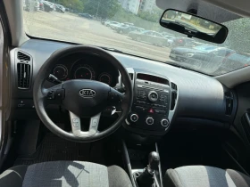 Kia Ceed 1.4i 126хил!!!НОВВНОСАвстрияРегистрирана Обслужена, снимка 8