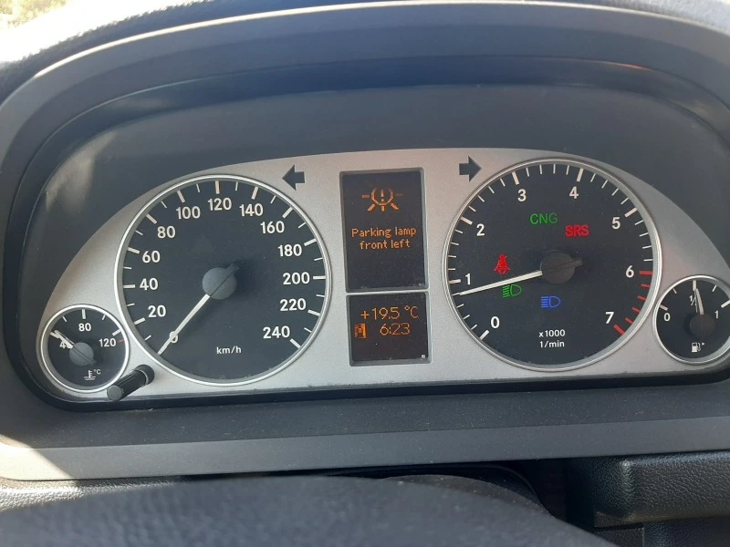 Mercedes-Benz B 180 2.0i 1.8.2.0D, снимка 6 - Автомобили и джипове - 45218817