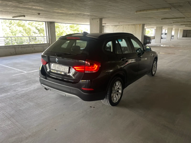 BMW X1 X-DRIVE РЕАЛНИ-КМ 8SPEED FACELIFT, снимка 4 - Автомобили и джипове - 46960176