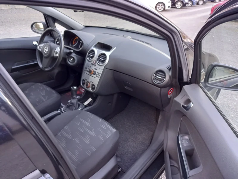 Opel Corsa 1.2  85ps., снимка 7 - Автомобили и джипове - 47922750