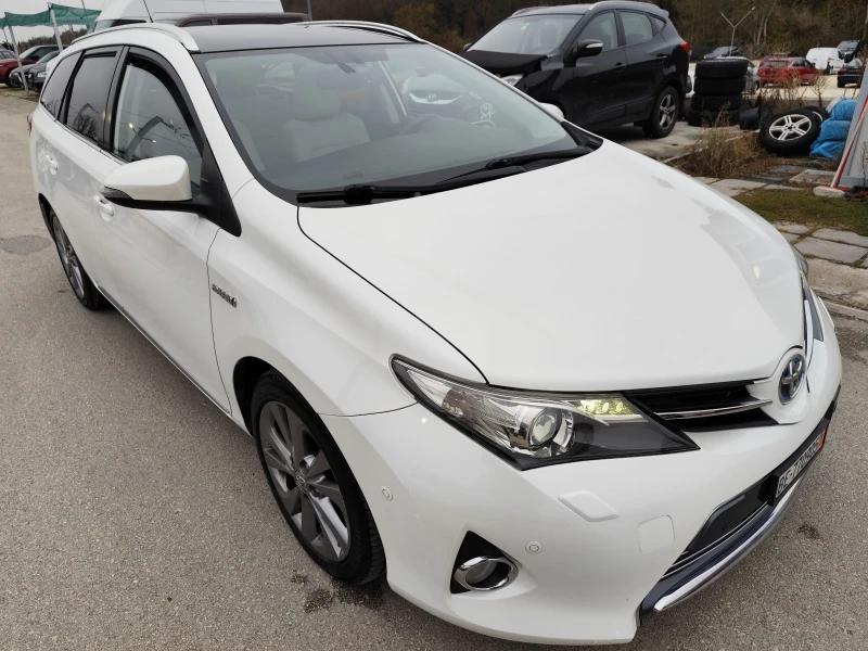 Toyota Auris 1.8 Швейцария , снимка 1 - Автомобили и джипове - 47945493