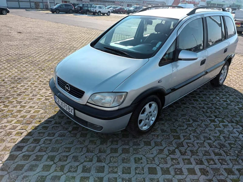 Opel Zafira Бензин метан, снимка 2 - Автомобили и джипове - 48636089