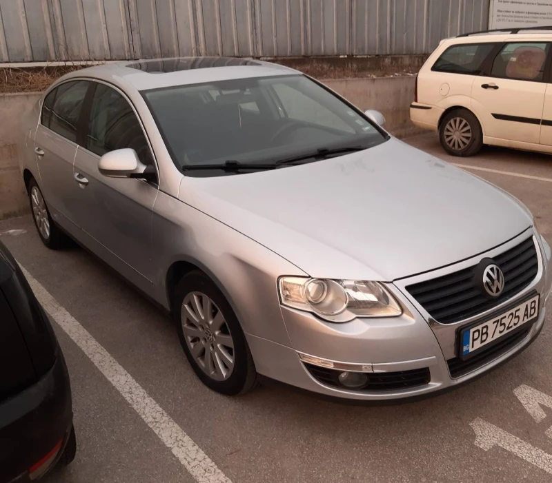 VW Passat FSI, снимка 2 - Автомобили и джипове - 49243944