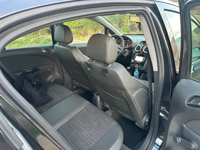 Opel Corsa 1.3CDTI, снимка 9 - Автомобили и джипове - 52728001