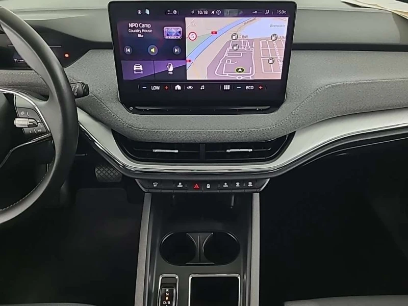 Skoda Enyaq, снимка 6 - Автомобили и джипове - 51820815